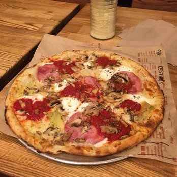 Blaze Pizza - Pizza Near Me - Hawthorne, California Blaze Pizza - Pizza Near Me - Hawthorne, California