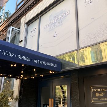 The Hampton Social - River North - Seafood Near Me - Chicago, Illinois The Hampton Social - River North - Seafood Near Me - Chicago, Illinois