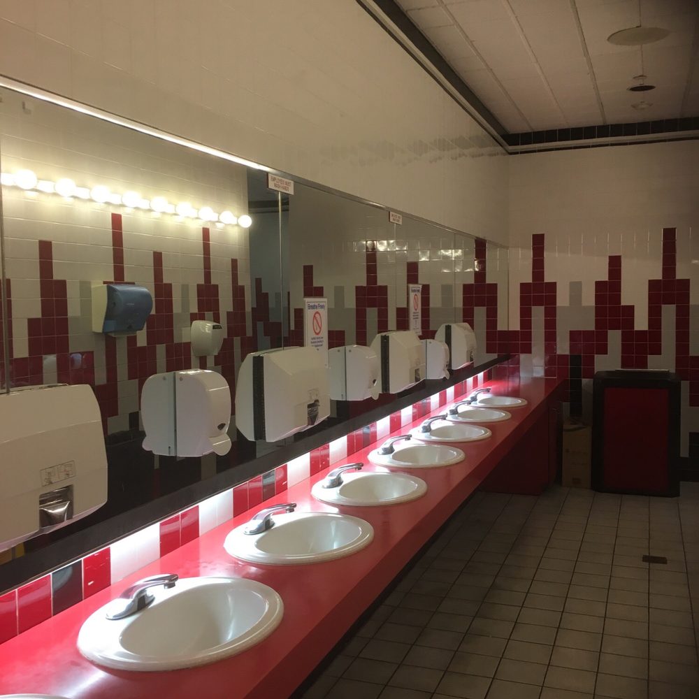AMC Stony Brook 17 - Men's room is nice and clean. Which is a plus for movie theaters - Cinema Near Me - Stony Brook, New York