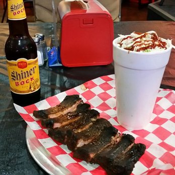 Smokin' This and That BBQ - Half slab, bbq parfait and Shiner! - Barbeque Near Me - Florence, Kentucky Smokin' This and That BBQ - Half slab, bbq parfait and Shiner! - Barbeque Near Me - Florence, Kentucky