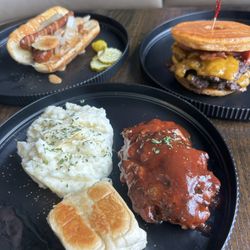 Burger Haven - Meatloaf Burger Brunch Plate!