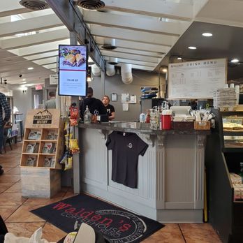 Walden's Coffeehouse - Coffee & Tea Near Me - Reno, Nevada