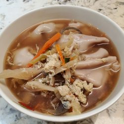 Deli Break - Gyoza soup
