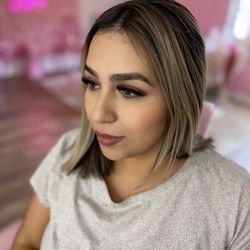 Highly Favored X Beauty - Volume Lashes