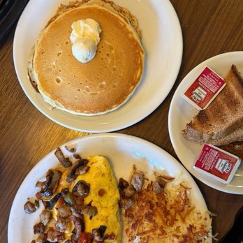 Denny's - Diners Near Me - Culver City, California