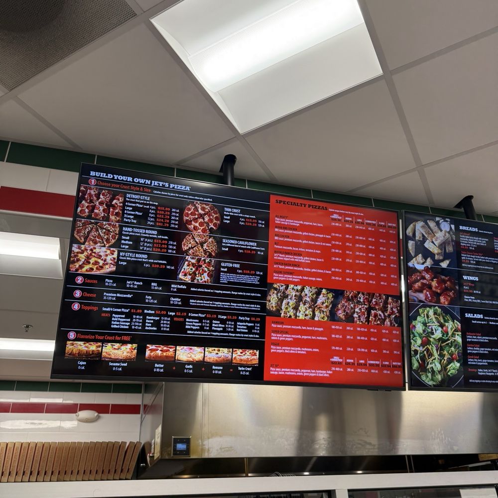 Jet's Pizza - Pizza Near Me - Tacoma, Washington