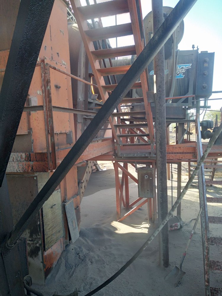 REED, INC. MUNNS & PERKINS 26292 E River Rd, Escalon