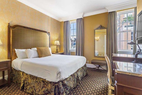 The Lafayette New Orleans by Kasa by null