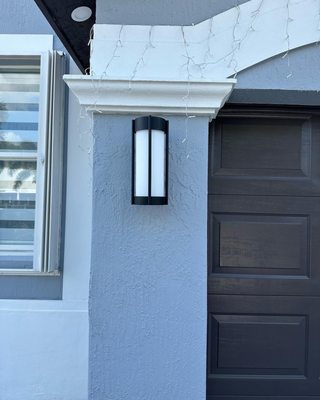 Hawthorne Certified Electrician Logo