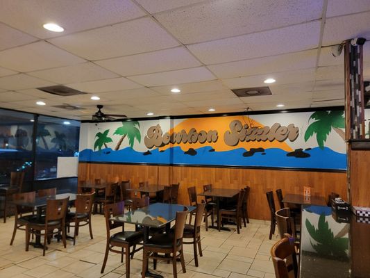 Bourbon Sizzler Bar & Grill by null