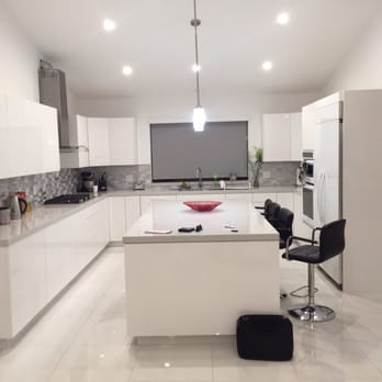 NA Design Builders - General Contractors Near Me - West Hollywood, California