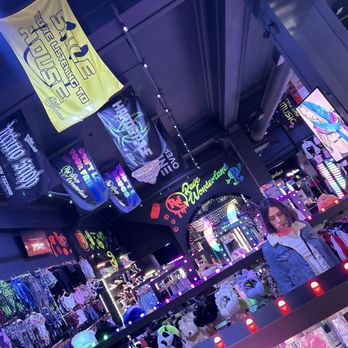 Rave Wonderland - Women's Clothing Near Me - Los Angeles, California Rave Wonderland - Women's Clothing Near Me - Los Angeles, California