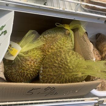 Far East Market - a bunch of fruit in a box - Grocery Near Me - Madison, Alabama Far East Market - a bunch of fruit in a box - Grocery Near Me - Madison, Alabama