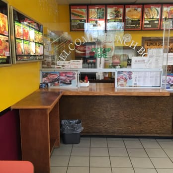 Lunch Box - the inside of a fast food restaurant - American Near Me - Atlanta, Georgia Lunch Box - the inside of a fast food restaurant - American Near Me - Atlanta, Georgia