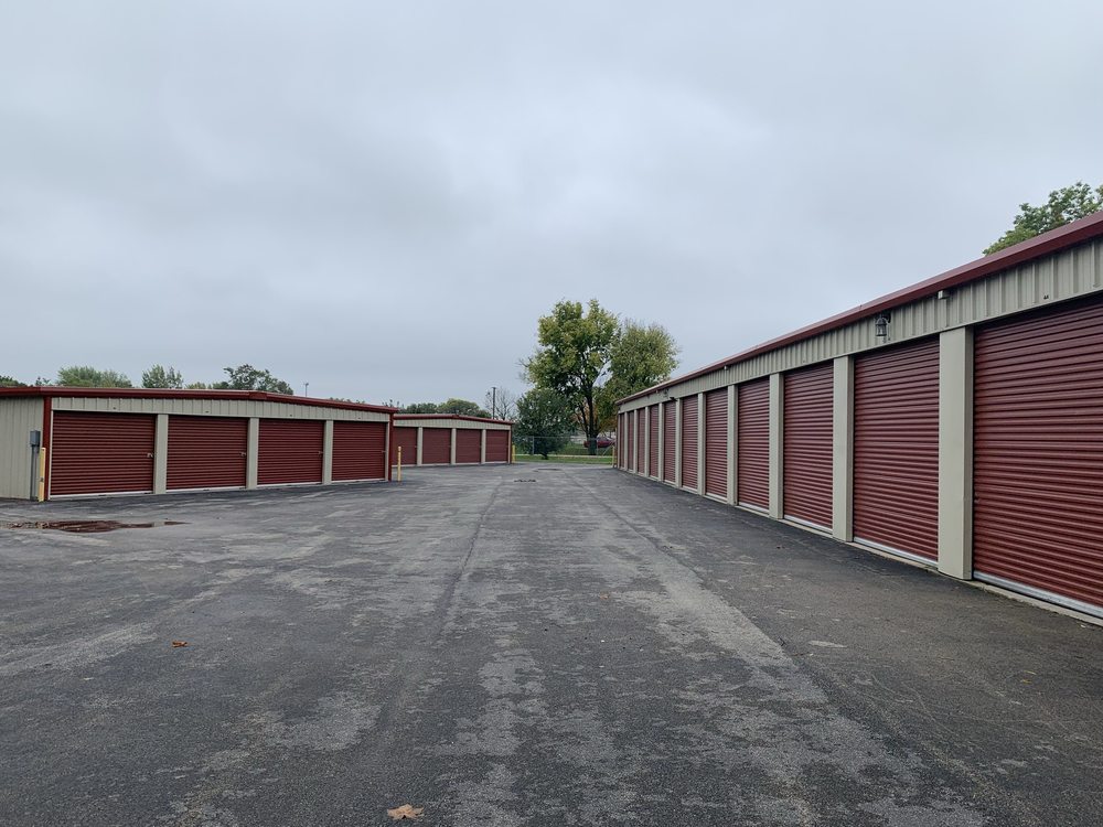 SAFE STORAGE CLUB MACHESNEY PARK Request a Quote 9004 N 2nd St