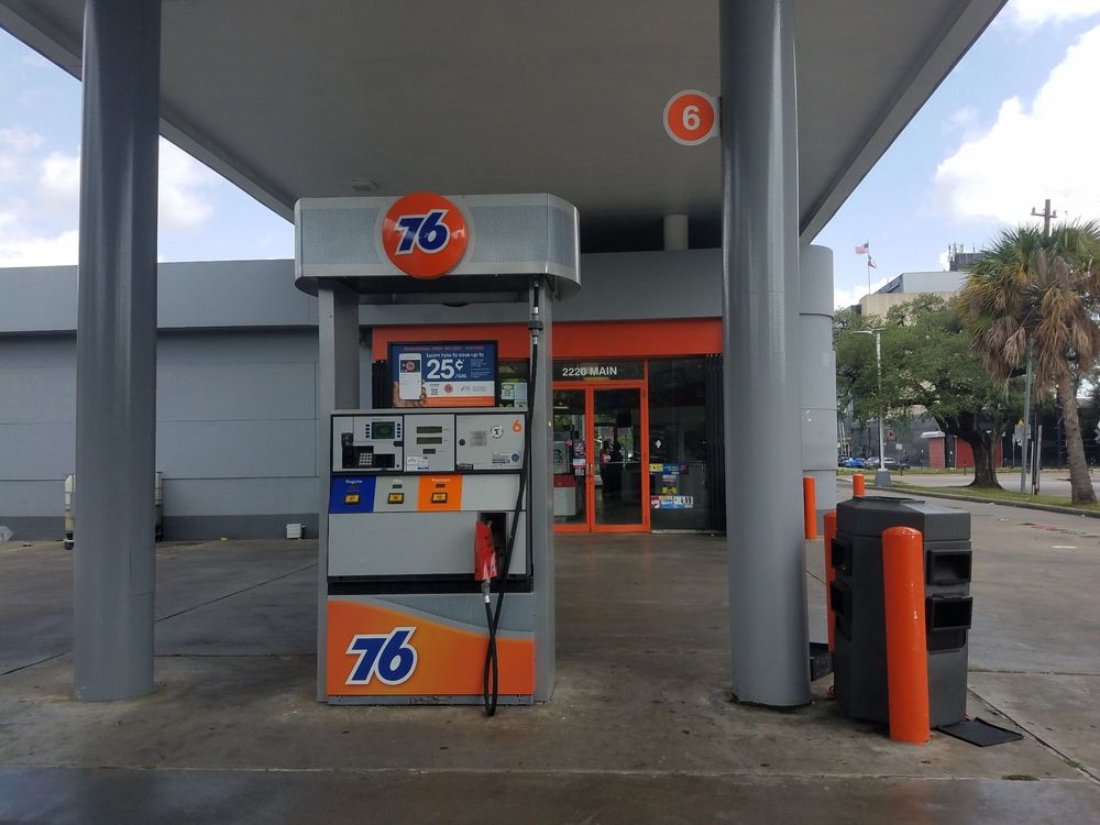 76 GAS STATION Updated September 2024 2220 Main St, Houston, Texas