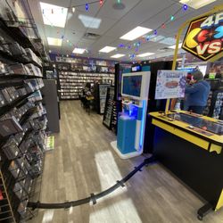 Super Bit Video Games - Interior