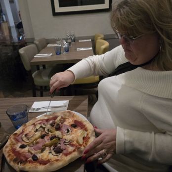 Bon Gusto - Pizza 1 - Italian Near Me - London, XGL