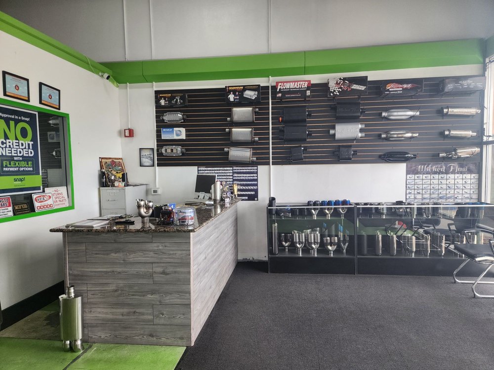 ADVANCE MUFFLER SHOP Updated July 2024 152 Photos & 96 Reviews