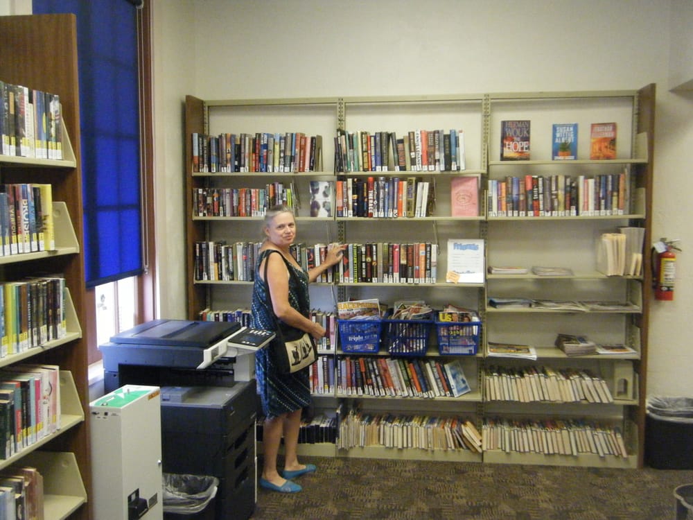 ORANGE CITY LIBRARY Updated May 2024 33 Photos 148 Albertus Way