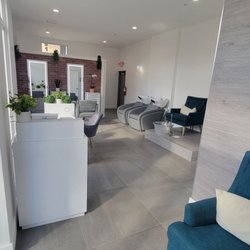 Lily Beauty Salon - Lily beauty bar