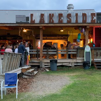 Lakeside on Hauser - Patio area - Bars Near Me - Helena, Montana