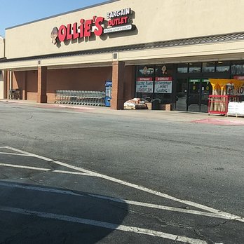 Ollie's Bargain Outlet - Newnan ollies outside I'm smoking so took a picture while finishing up - Home Decor Near Me - Newnan, Georgia