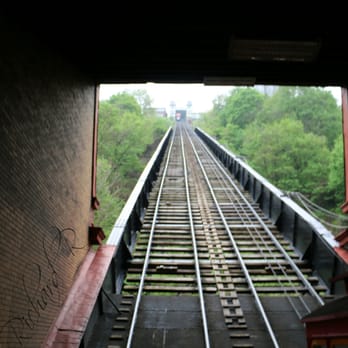 Duquesne Incline - Landmarks & Historical Buildings Near Me - Pittsburgh, Pennsylvania