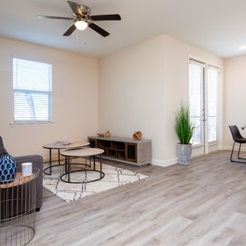 Majestic Parc - Apartments Near Me - Denton, Texas Majestic Parc - Apartments Near Me - Denton, Texas