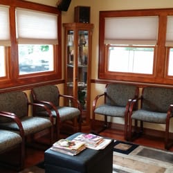 Acupuncture Herb Center of Wayne - Clean and spacious waiting area.