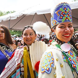 SWAIA Indian Market - Santa Fe Indian Market Native American Clothing Contest
