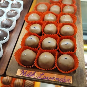 Asheville Chocolate - Chocolatiers & Shops Near Me - Asheville, North Carolina Asheville Chocolate - Chocolatiers & Shops Near Me - Asheville, North Carolina