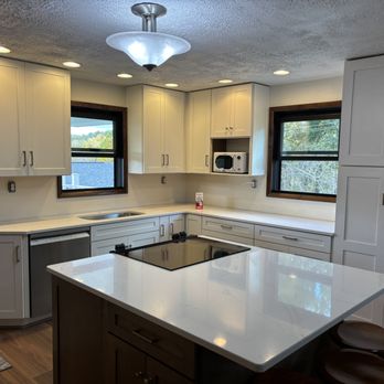 Youngstown Granite and Quartz - Kitchen & Bath Near Me - Beaver Falls, Pennsylvania Youngstown Granite and Quartz - Kitchen & Bath Near Me - Beaver Falls, Pennsylvania