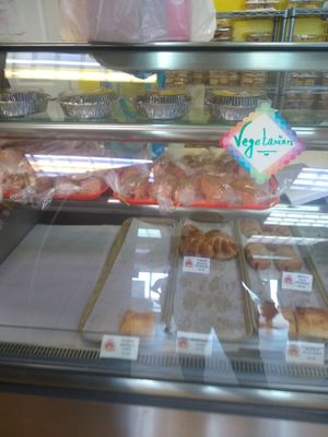 Hot Breads by null