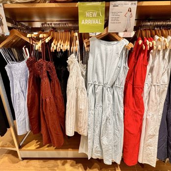 Uniqlo - 03.05.26 Camisole dresses - Men's Clothing Near Me - Roseville, California Uniqlo - 03.05.26 Camisole dresses - Men's Clothing Near Me - Roseville, California