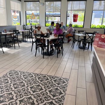 CAO Bakery & Cafe - Cuban Near Me - Hollywood, Florida