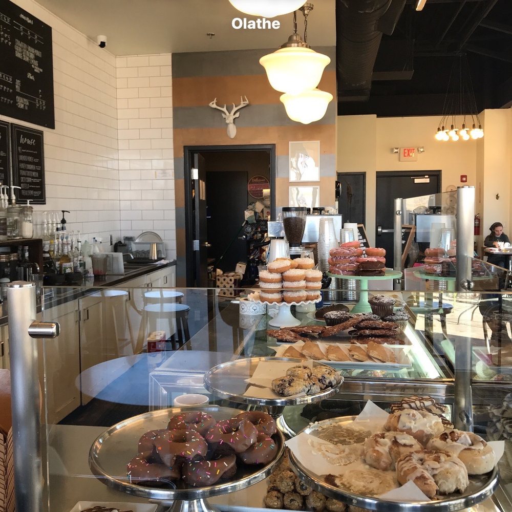 Pour Coffeehouse - this place is delish and so clean - Coffee & Tea Near Me - Olathe, Kansas