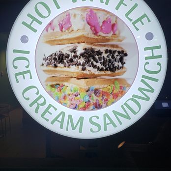 Village Creamery - Ice Cream & Frozen Yogurt Near Me - Fredericksburg, Virginia Village Creamery - Ice Cream & Frozen Yogurt Near Me - Fredericksburg, Virginia