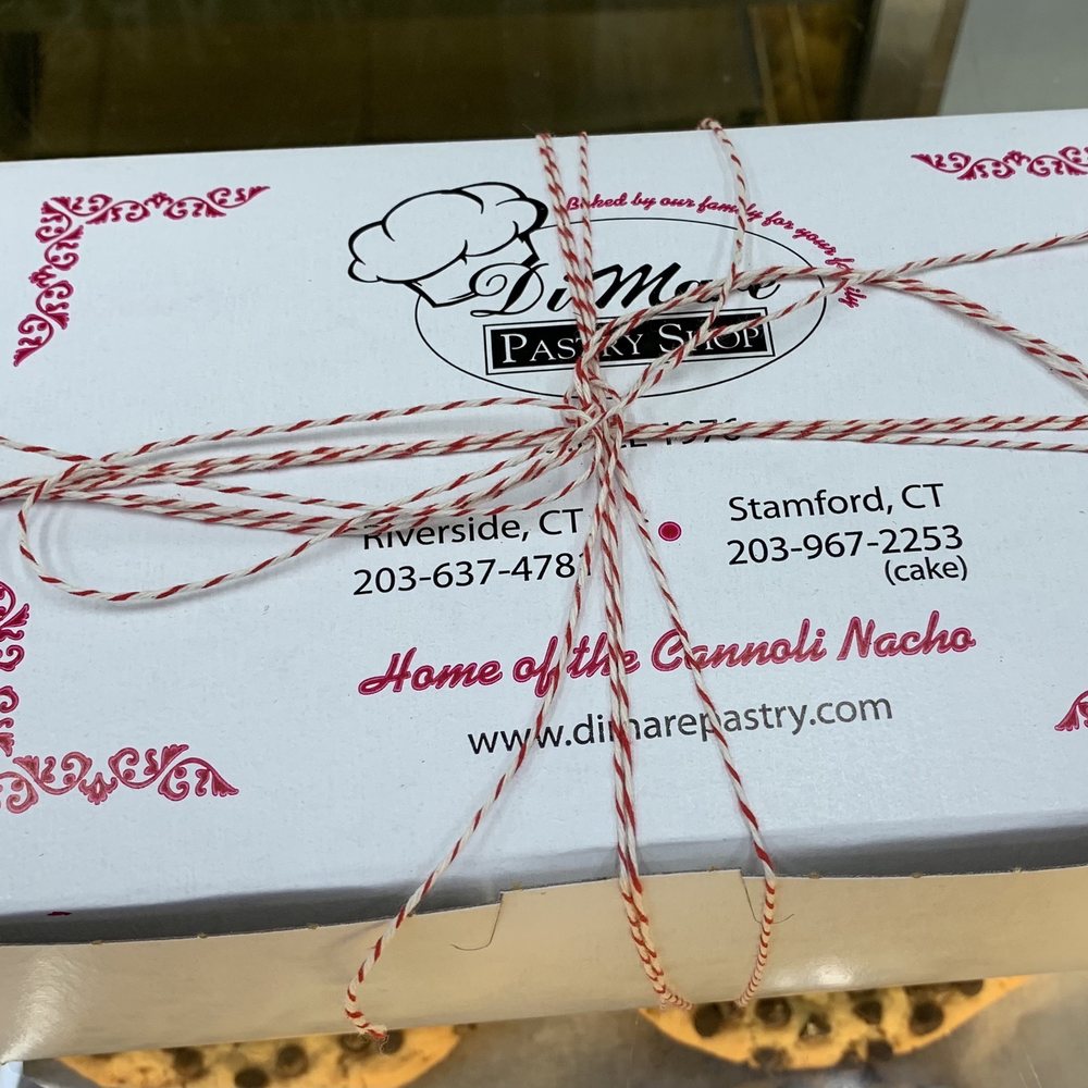 Check out the red and white string on the box.