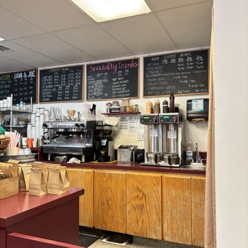 Java & Joe Specialty Coffee, Tea & Gifts - Coffee & Tea Near Me - Ojai, California Java & Joe Specialty Coffee, Tea & Gifts - Coffee & Tea Near Me - Ojai, California