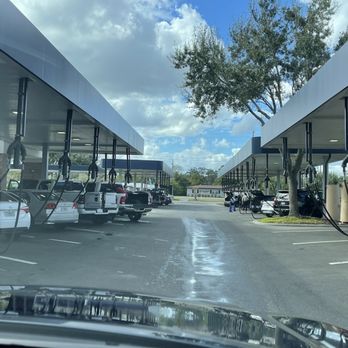Mister Car Wash - View of all the spots available to vacuum - Auto Detailing Near Me - Orlando, Florida Mister Car Wash - View of all the spots available to vacuum - Auto Detailing Near Me - Orlando, Florida