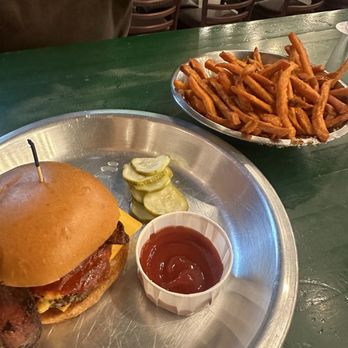 Rodeo Goat - Burgers Near Me - Houston, Texas Rodeo Goat - Burgers Near Me - Houston, Texas