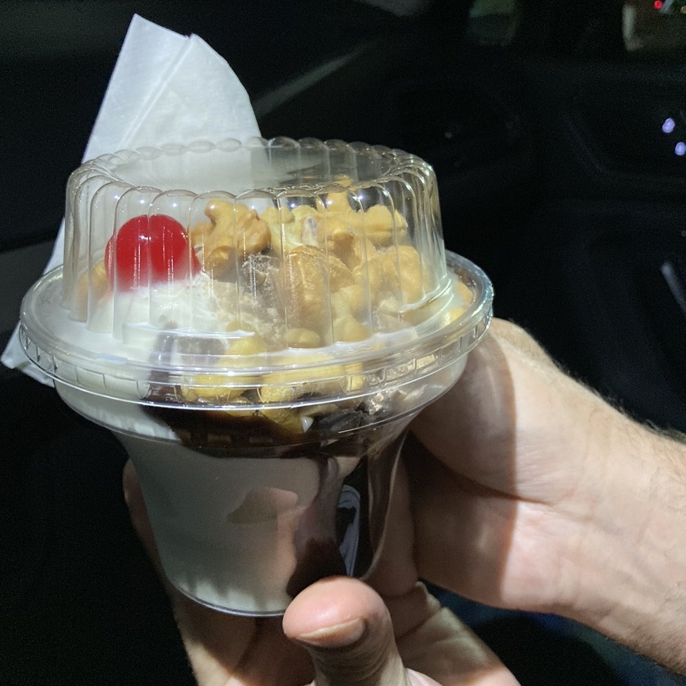 Comet Frozen Custard - Custom sundae with heat, chocolate and cashews - Ice Cream & Frozen Yogurt Near Me - Rolling Meadows, Illinois Comet Frozen Custard - Custom sundae with heat, chocolate and cashews - Ice Cream & Frozen Yogurt Near Me - Rolling Meadows, Illinois