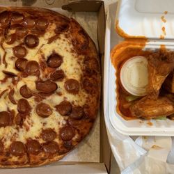 Carbone's Pizzeria - Medium pepperoni pizza with medium buffalo wings. Good.