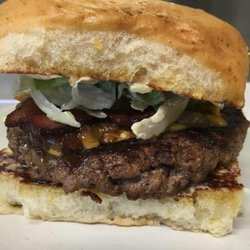 3 Peas In A Pod Cajun Restaurant & Sweet Shoppe - The Pea Burger