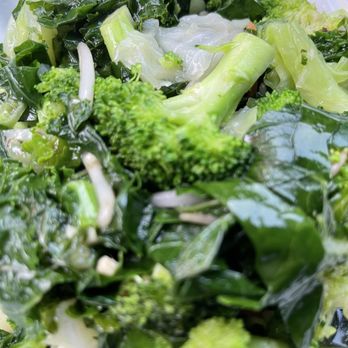 Wok On The Wild Side - Seasonal Stir fried Vegetable Mix - Kale, collards, cabbage, broccoli, carrots - Chinese Near Me - Inglewood, California Wok On The Wild Side - Seasonal Stir fried Vegetable Mix - Kale, collards, cabbage, broccoli, carrots - Chinese Near Me - Inglewood, California