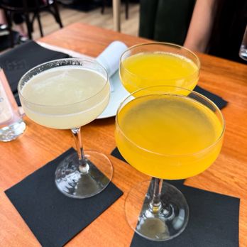 Glass Ceiling Rooftop - D.I.Y. MIMOSAS - Lounges Near Me - New York, New York