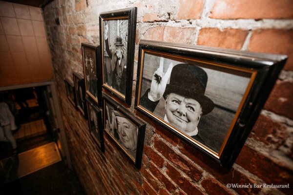 Winnie's Bar Restaurant by null