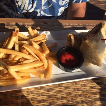 Waterfront Warehouse - Wrap - Gastropubs Near Me - Kenosha, Wisconsin Waterfront Warehouse - Wrap - Gastropubs Near Me - Kenosha, Wisconsin