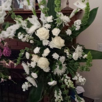 Sun Country Flowers - Florists Near Me - Shafter, California